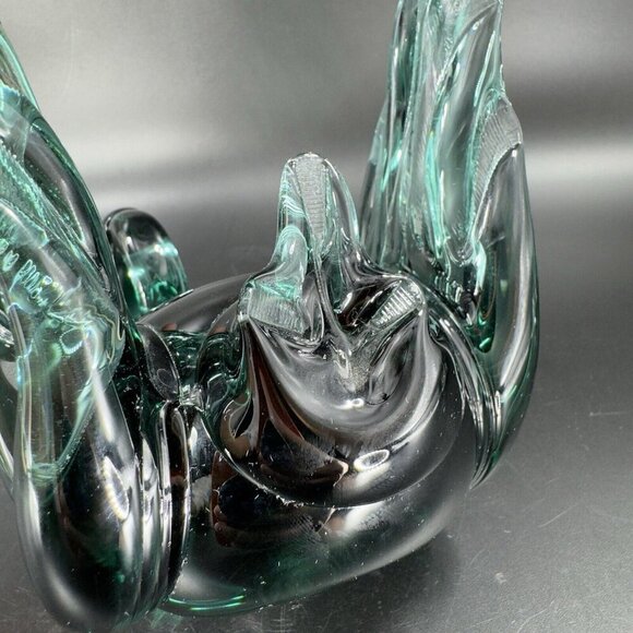 Hand Blown Emerald Green Glass Duck Bird Swan Hand Made Glass Figure Paperweight - Picture 8 of 16